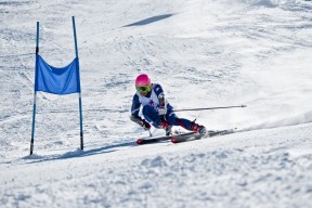 线上随时随地玩-萨拉赫回归首秀绝杀，雄鹿主场观众沸腾！